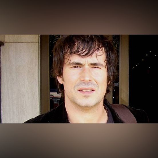 Bartosz Opania